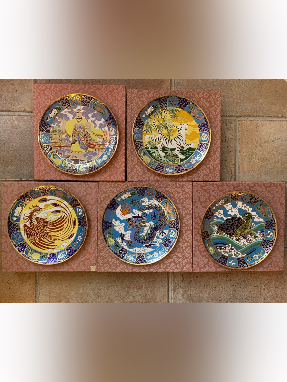 Limited Ed.Hamilton Chinese Symbol of the Universe Cloisonne Plate collection
